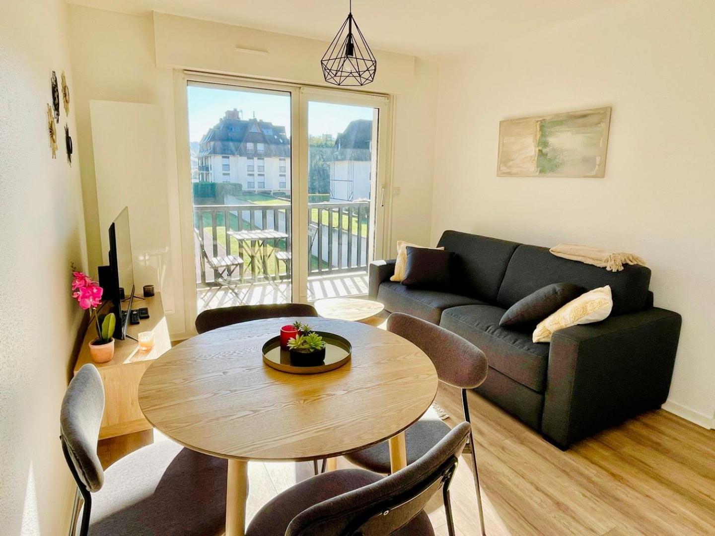 Apartament L'Opaline - F2 Pour 4Pers / Houlgate Zewnętrze zdjęcie